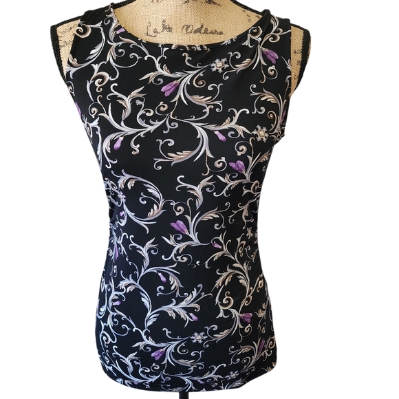 White House Black Market Tops - NWT White House Black Market Gothic Grape Floral Sleeveless Blouse – XS